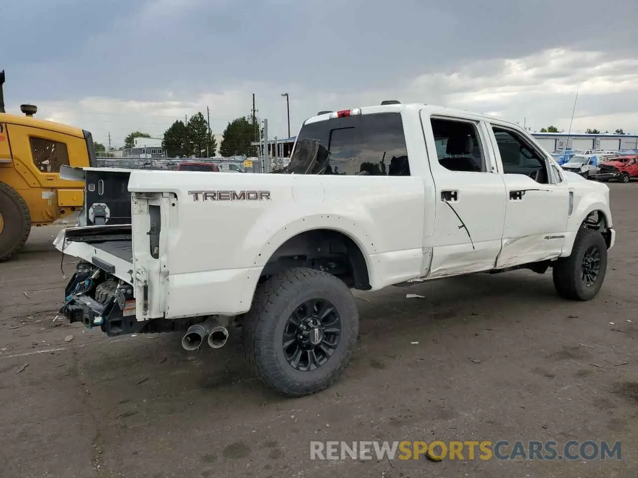 3 Фотография поврежденного автомобиля 1FT8W3BT3MED64626 FORD F350 2021