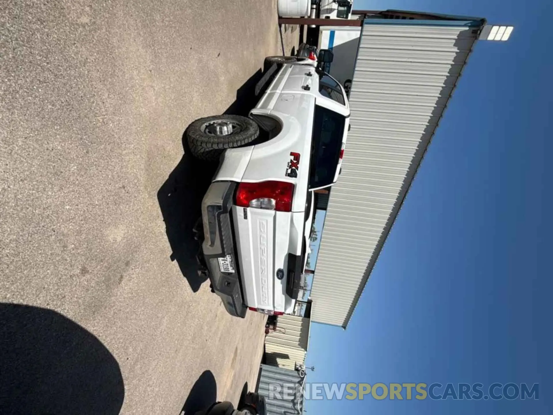 19 Фотография поврежденного автомобиля 1FT8W3BT5MEC88780 FORD F350 2021