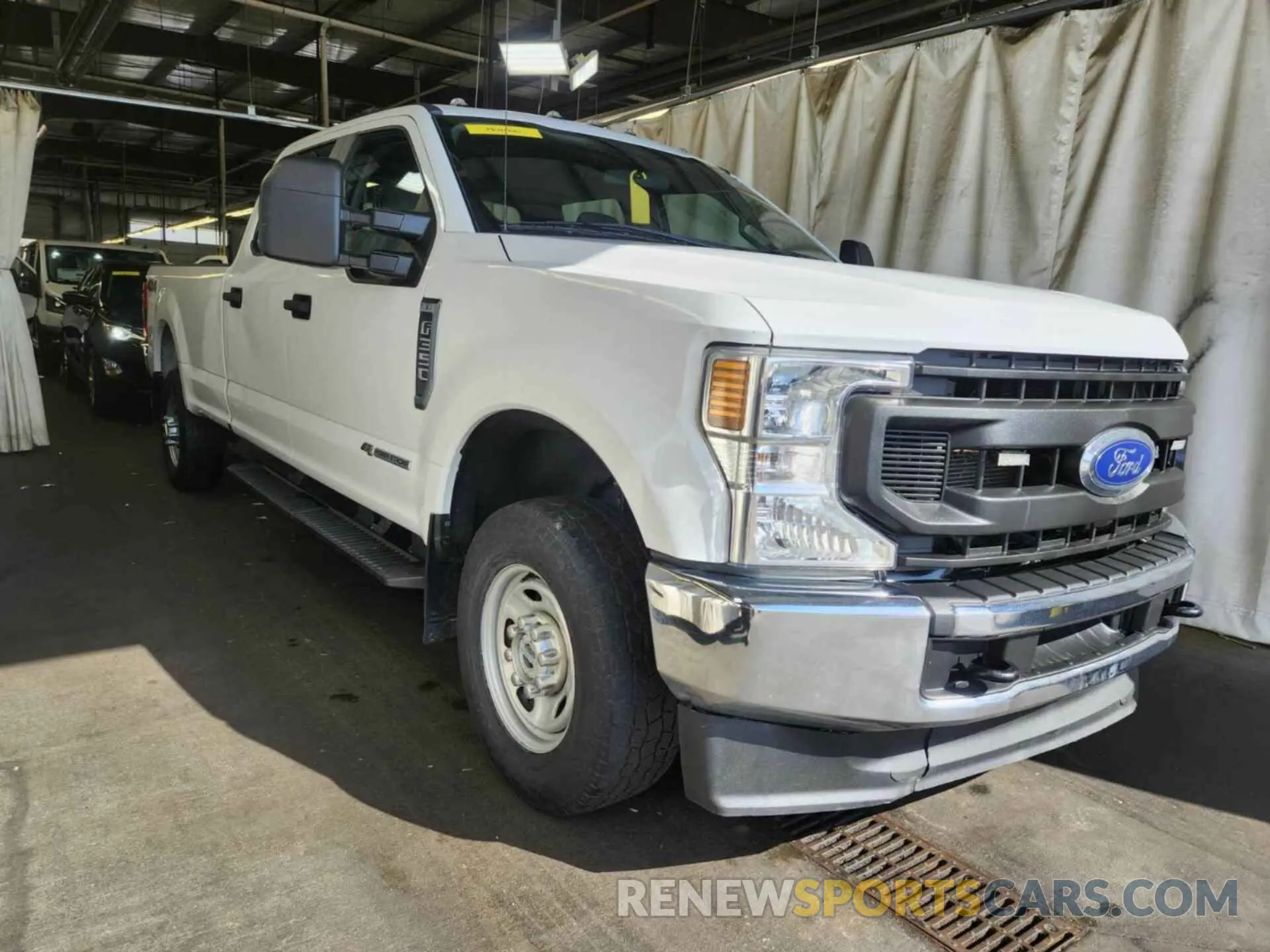 14 Фотография поврежденного автомобиля 1FT8W3BT6MEC12341 FORD F350 2021