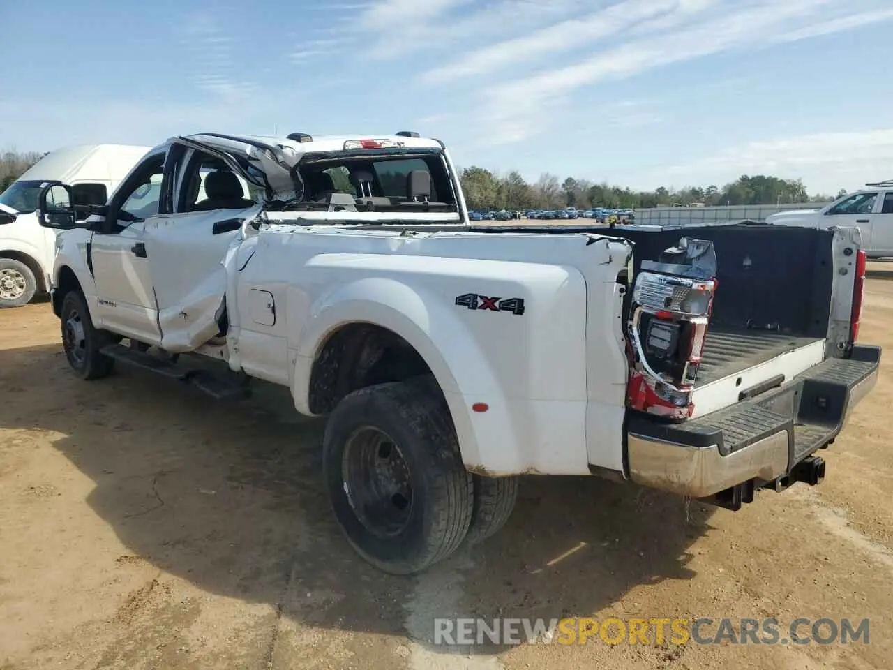 2 Фотография поврежденного автомобиля 1FT8W3DT4MED43846 FORD F350 2021