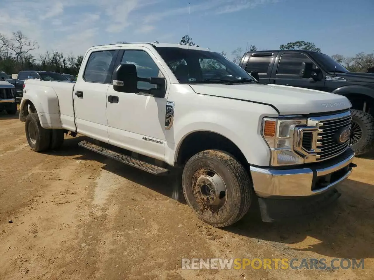 4 Фотография поврежденного автомобиля 1FT8W3DT4MED43846 FORD F350 2021
