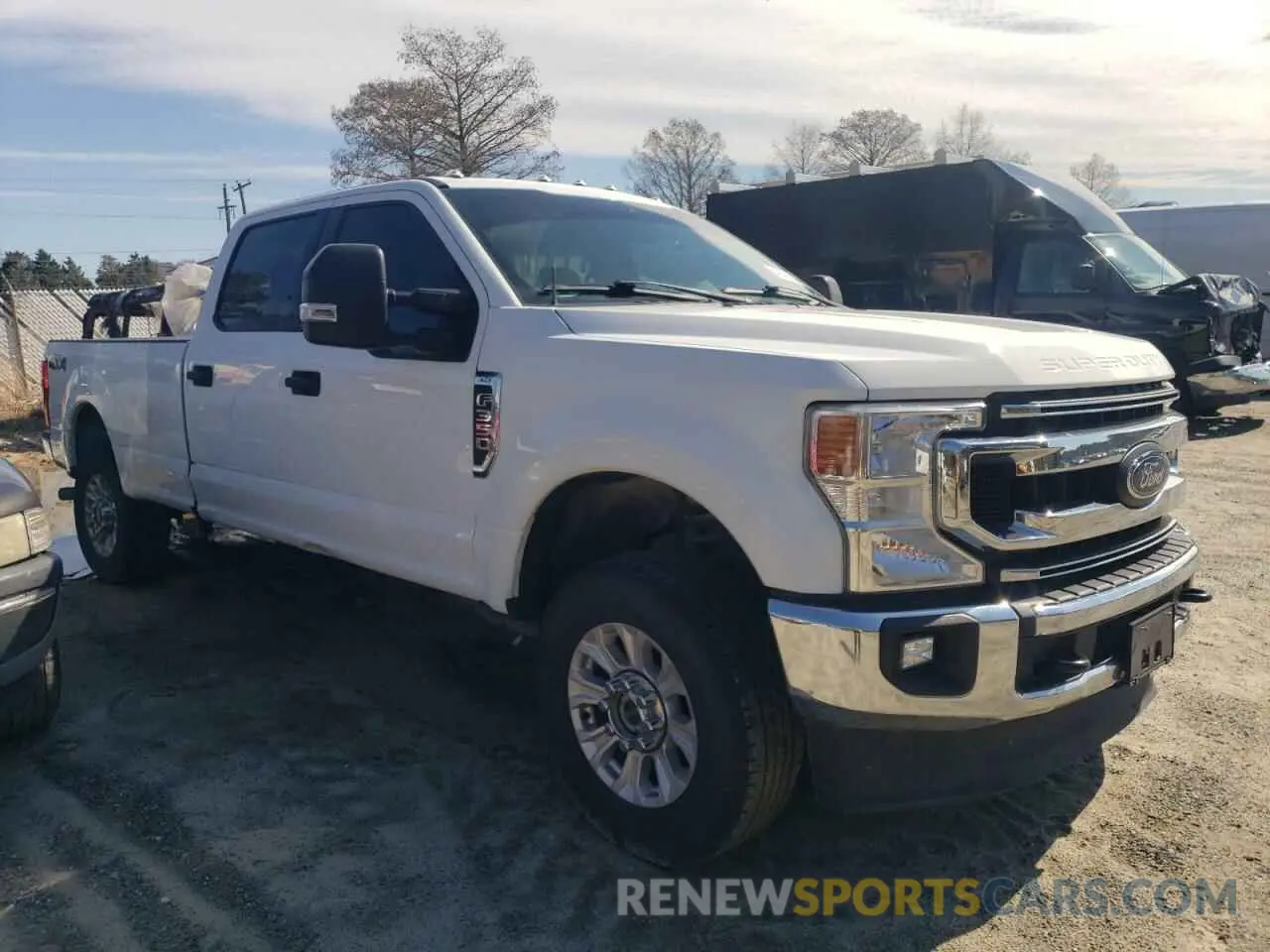 4 Photograph of a damaged car 1FT8W3BN3NED03358 FORD F350 2022