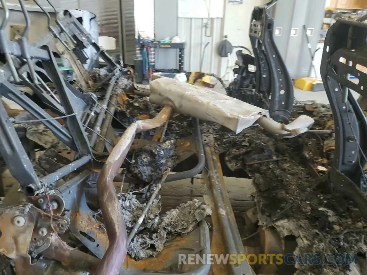 10 Photograph of a damaged car 1FT8W3BN7NEE84741 FORD F350 2022