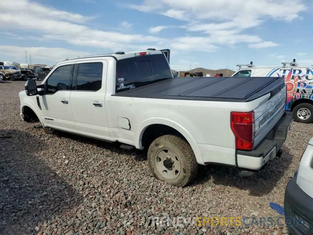 2 Фотография поврежденного автомобиля 1FT8W3BT1NEF83408 FORD F350 2022