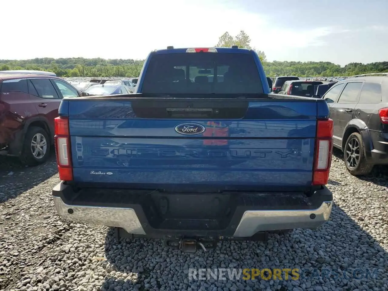 6 Photograph of a damaged car 1FT8W3BT4NEF25129 FORD F350 2022