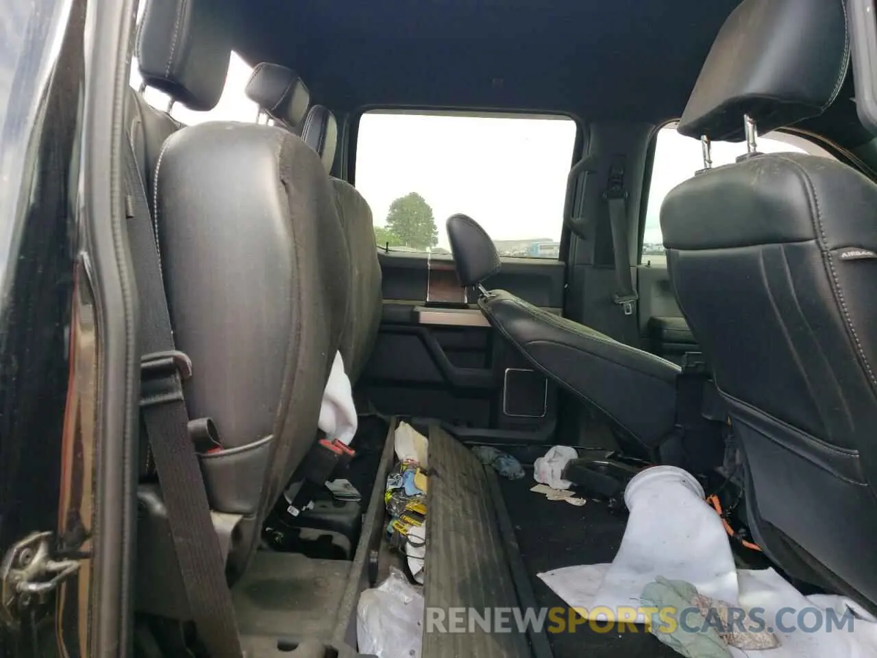 10 Photograph of a damaged car 1FT8W3DT1NEF56688 FORD F350 2022