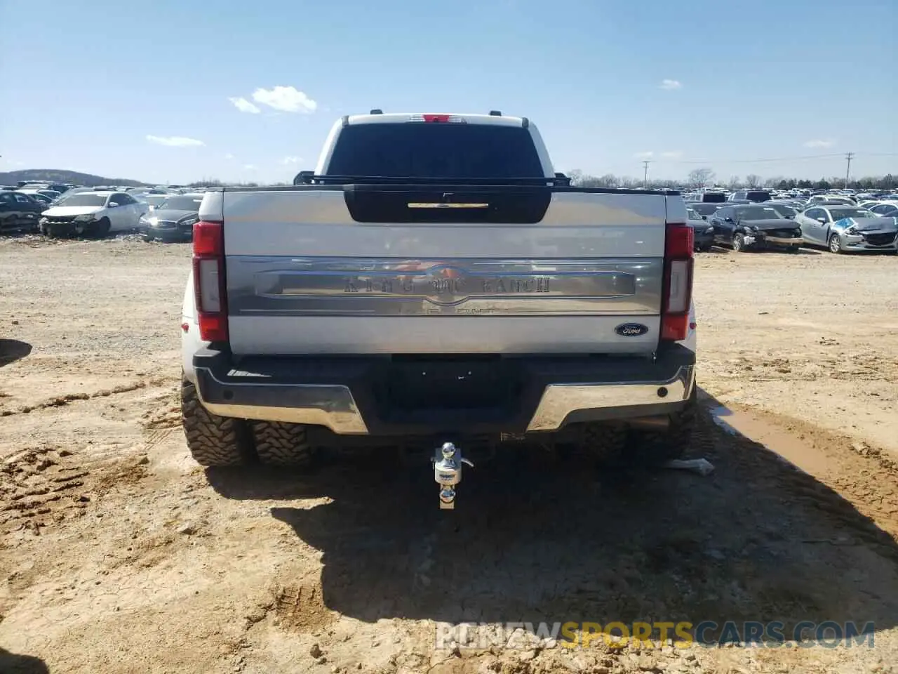 6 Фотография поврежденного автомобиля 1FT8W3DT4NED32783 FORD F350 2022