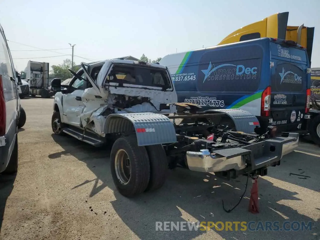 2 Photograph of a damaged car 1FT8W3DT7NEF75231 FORD F350 2022