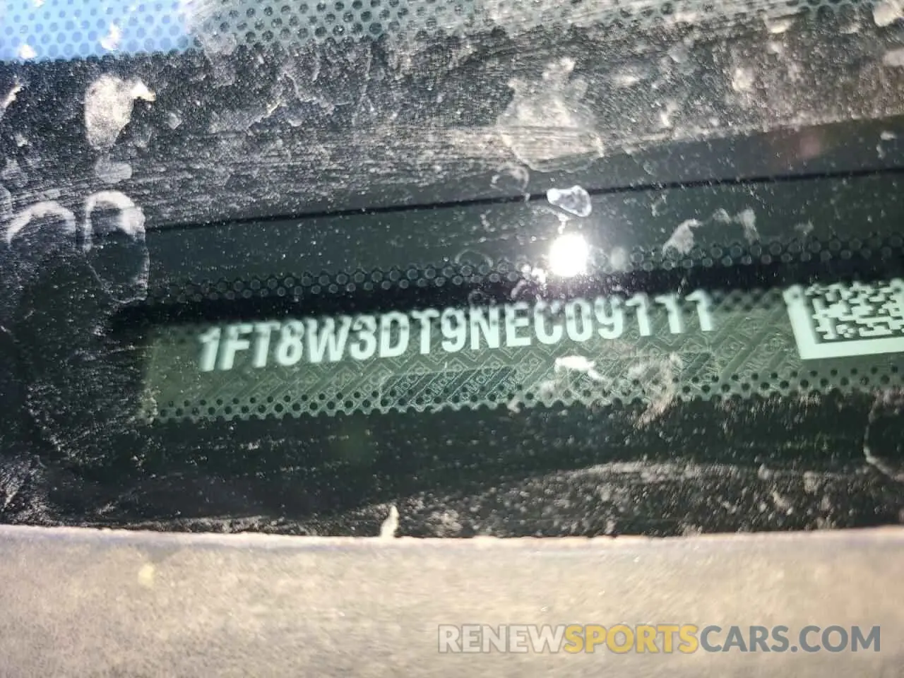 12 Photograph of a damaged car 1FT8W3DT9NEC09111 FORD F350 2022