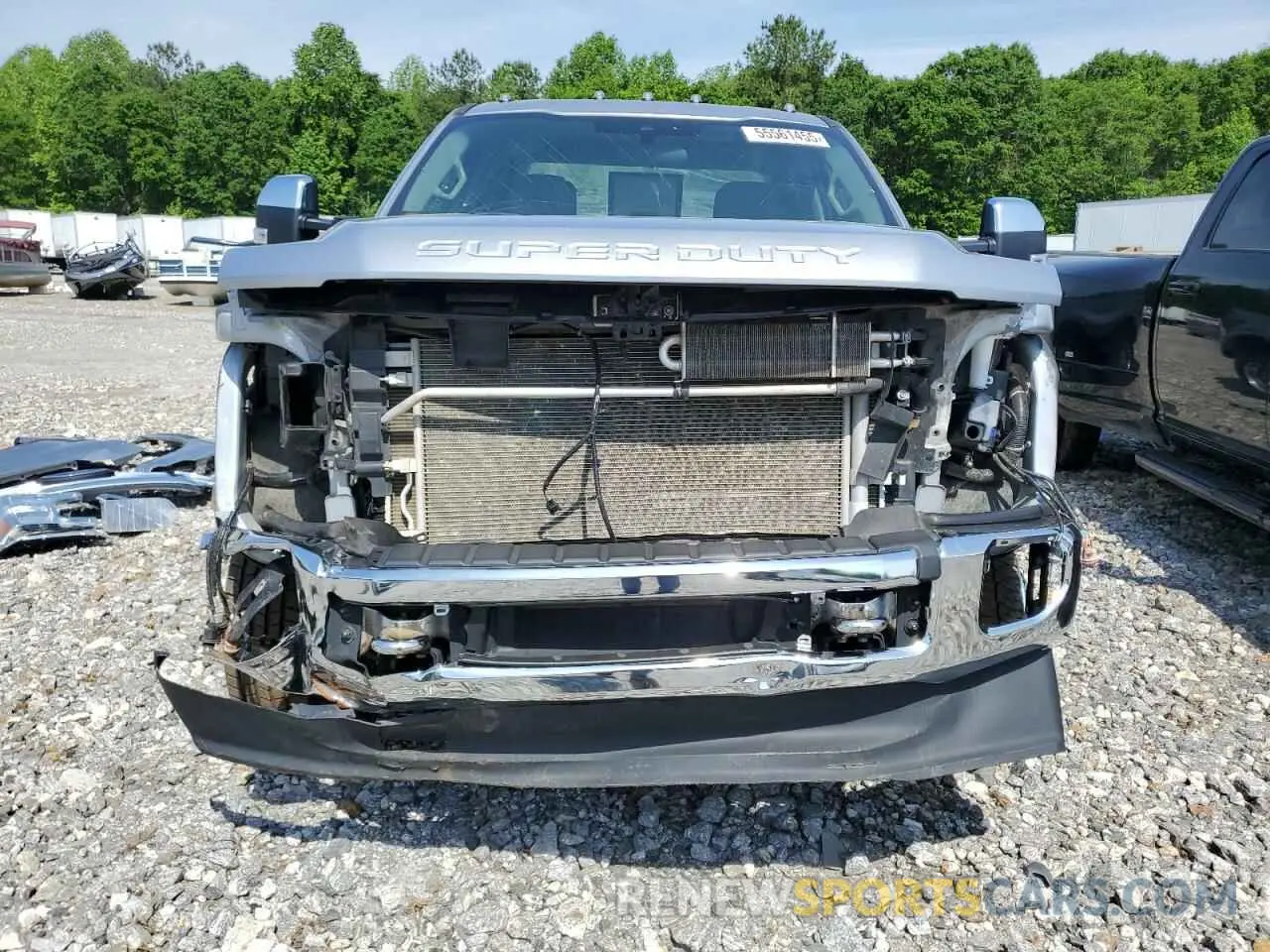 5 Photograph of a damaged car 1FT8W3DT9NEG30083 FORD F350 2022