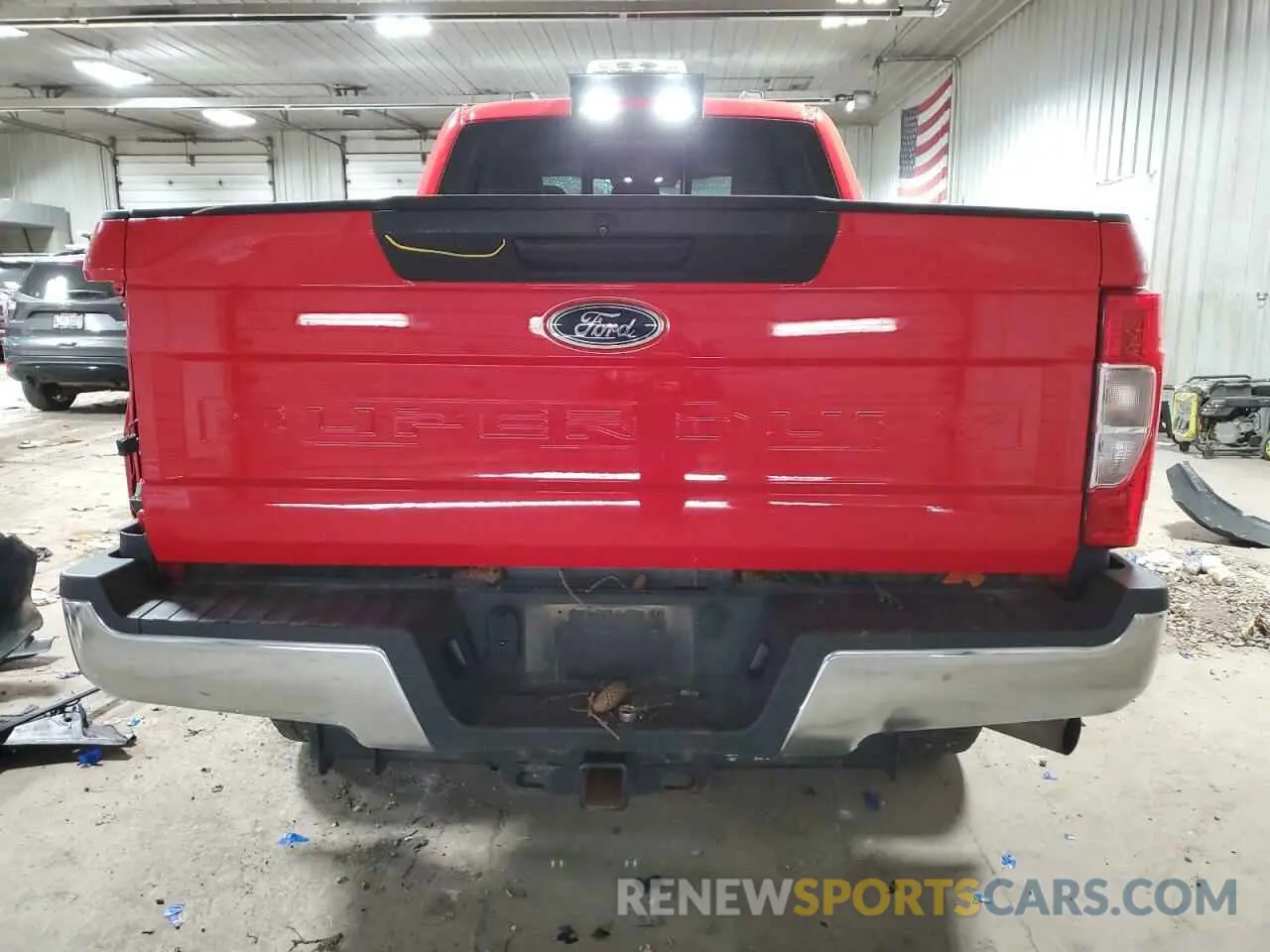 6 Photograph of a damaged car 1FT8X3BN8NEC07304 FORD F350 2022