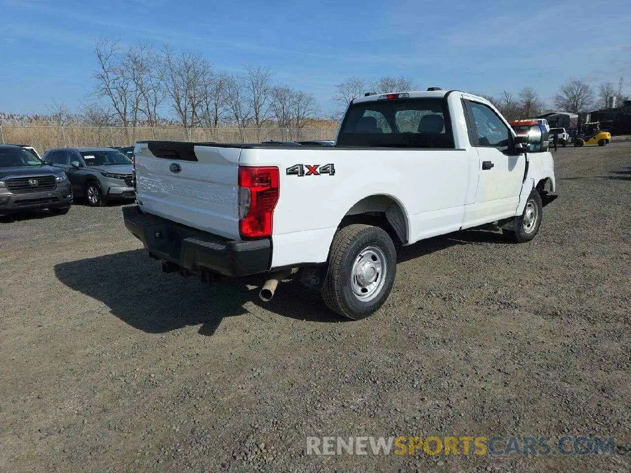 4 Фотография поврежденного автомобиля 1FTRF3B66NEE57981 FORD F350 2022