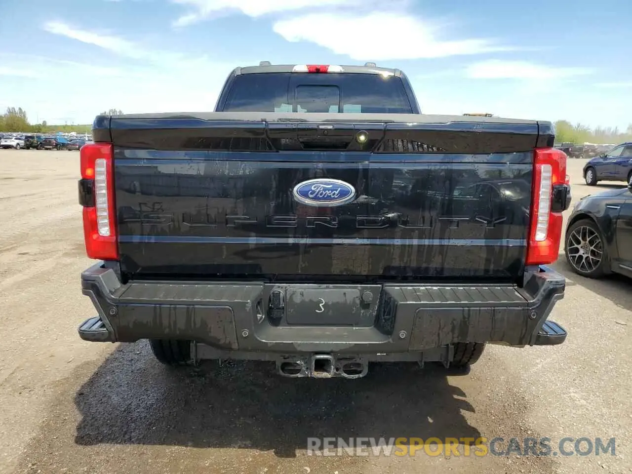 6 Photograph of a damaged car 1FT8W3BT6PED23962 FORD F350 2023