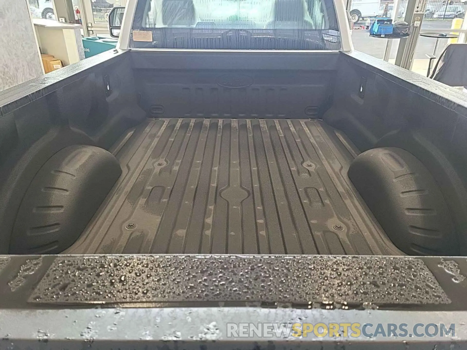 16 Фотография поврежденного автомобиля 1FTRF3CA5PED46425 FORD F350 2023