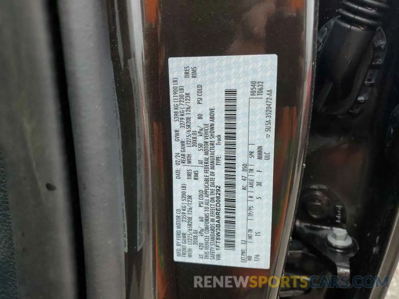 12 Фотография поврежденного автомобиля 1FT8W3BA9RED08292 FORD F350 2024