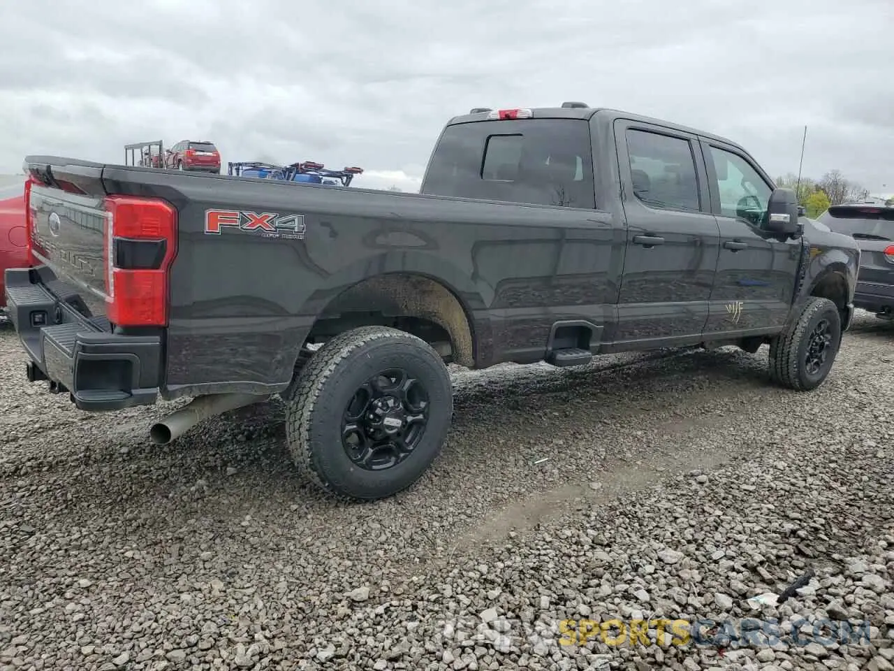 3 Фотография поврежденного автомобиля 1FT8W3BA9RED08292 FORD F350 2024
