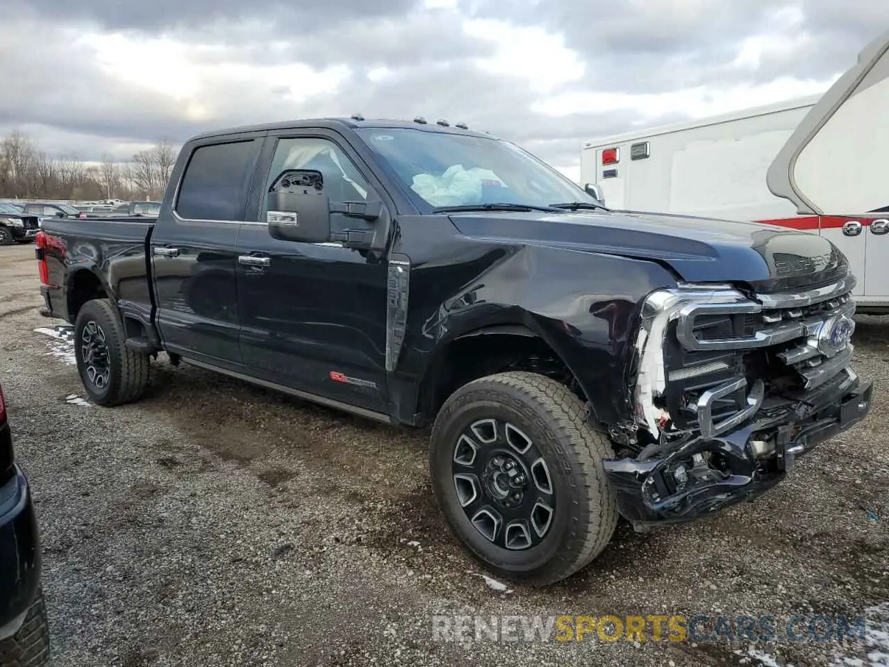 4 Фотография поврежденного автомобиля 1FT8W3BM0RED19434 FORD F350 2024