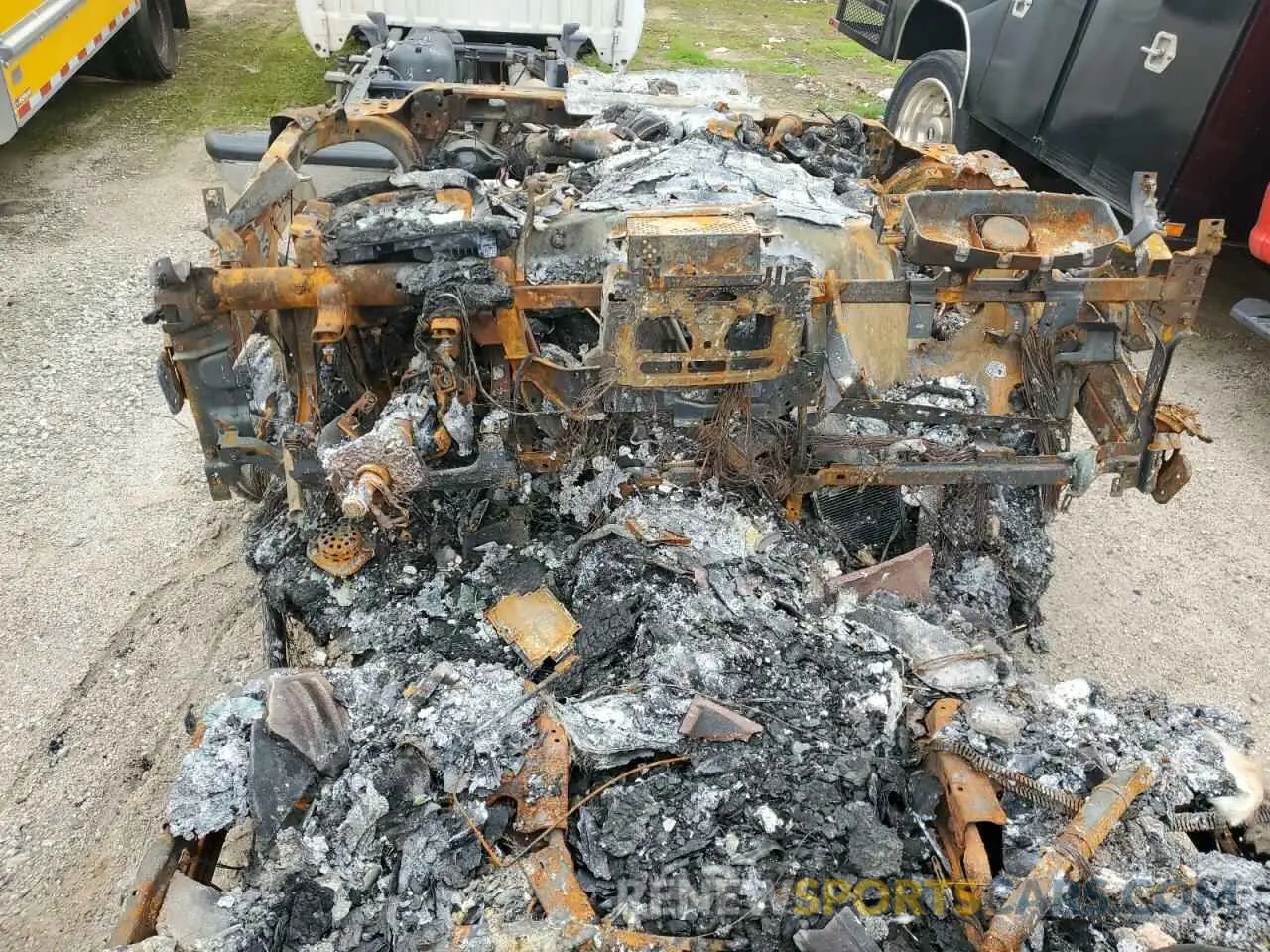 8 Фотография поврежденного автомобиля 1FT8W3BM1REE07523 FORD F350 2024