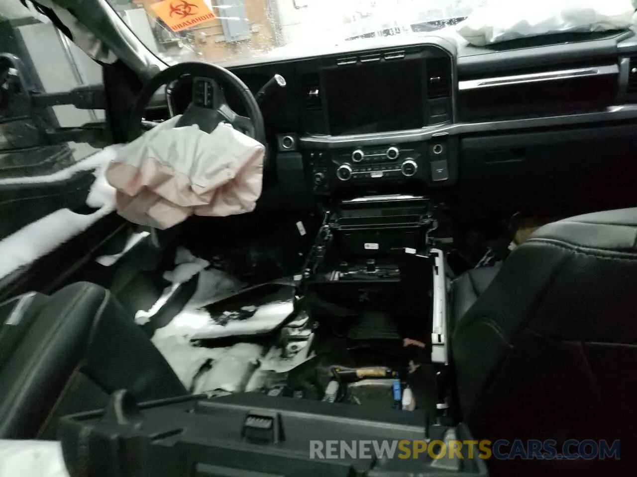8 Photograph of a damaged car 1FT8W3BM1REF51296 FORD F350 2024