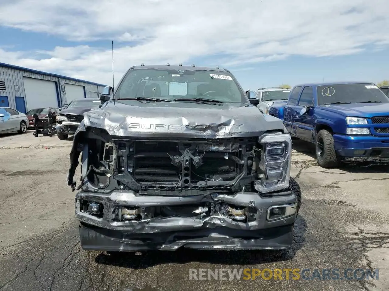 5 Photograph of a damaged car 1FT8W3BM4RED59662 FORD F350 2024