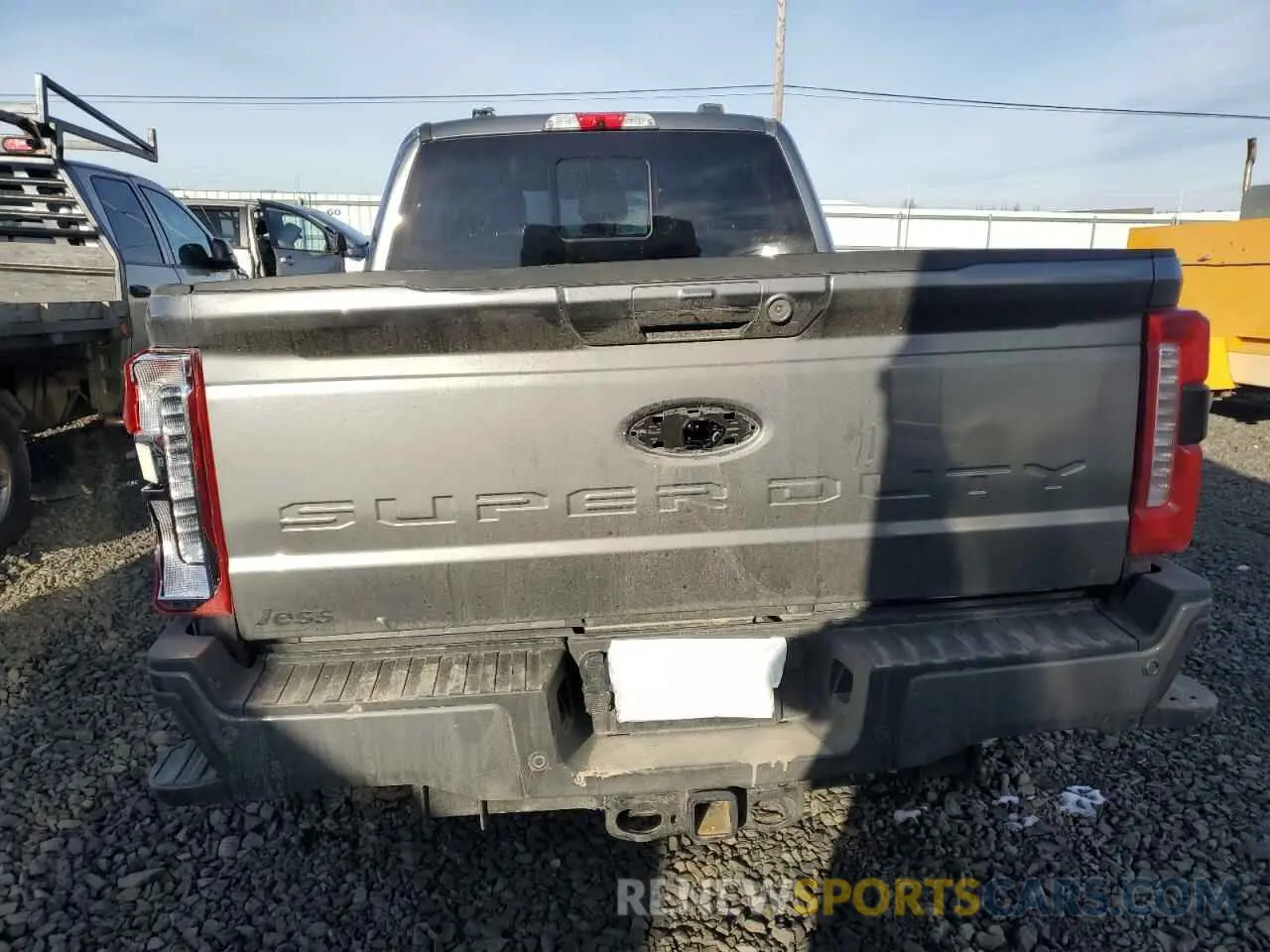 6 Фотография поврежденного автомобиля 1FT8W3BM6REE92164 FORD F350 2024