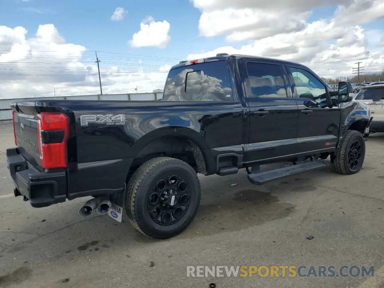 3 Photograph of a damaged car 1FT8W3BM6REF70748 FORD F350 2024