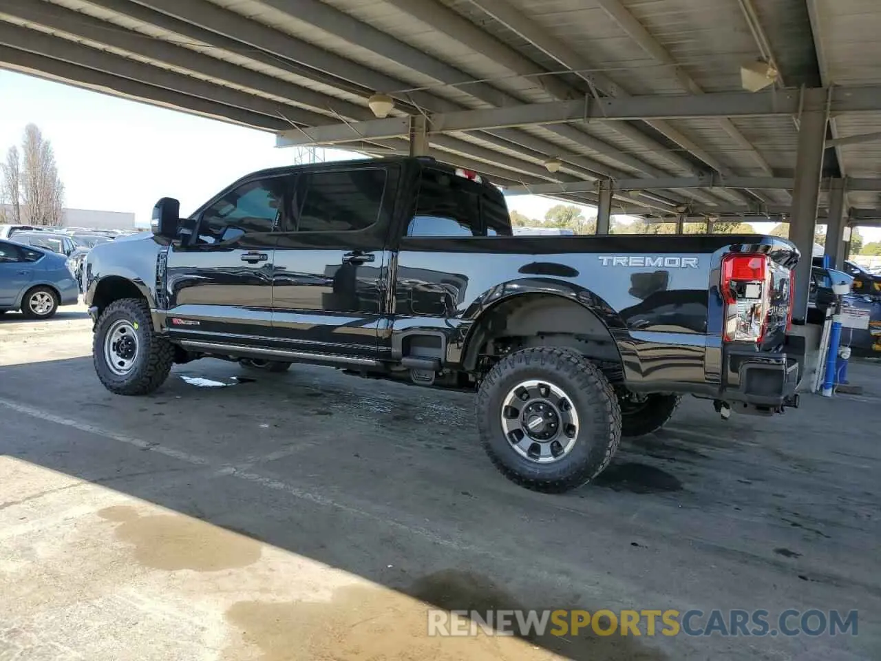 2 Фотография поврежденного автомобиля 1FT8W3BM7REE26559 FORD F350 2024