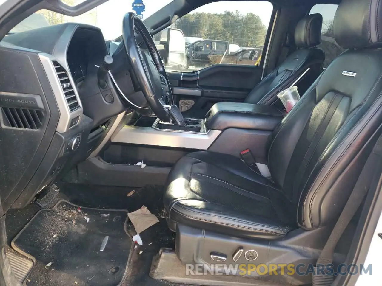 7 Фотография поврежденного автомобиля 1FT8W4DT0KEF64413 FORD F450 2019