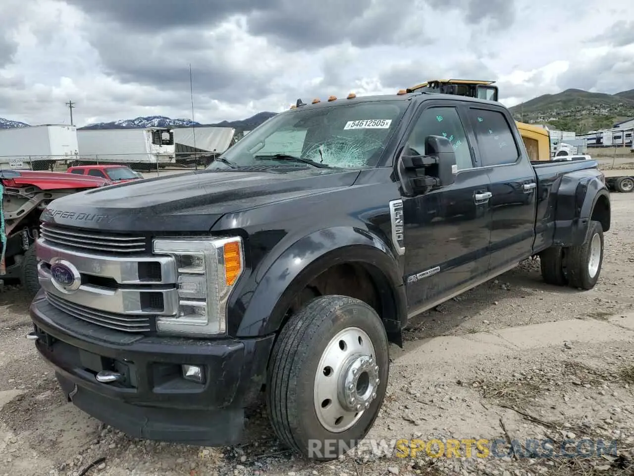 1 Photograph of a damaged car 1FT8W4DT2KEF39920 FORD F450 2019