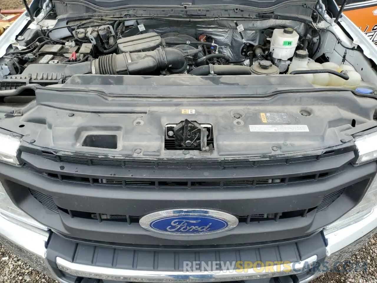 11 Photograph of a damaged car 1FDUF4GN8NDA18590 FORD F450 2022