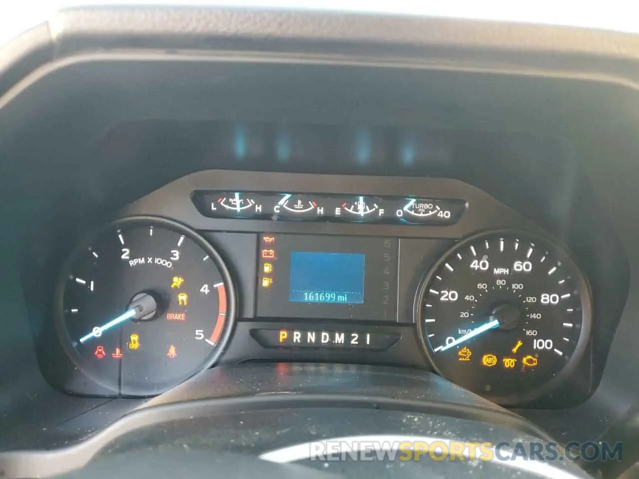 9 Photograph of a damaged car 1FDUF5GT3KEE36484 FORD F550 2019