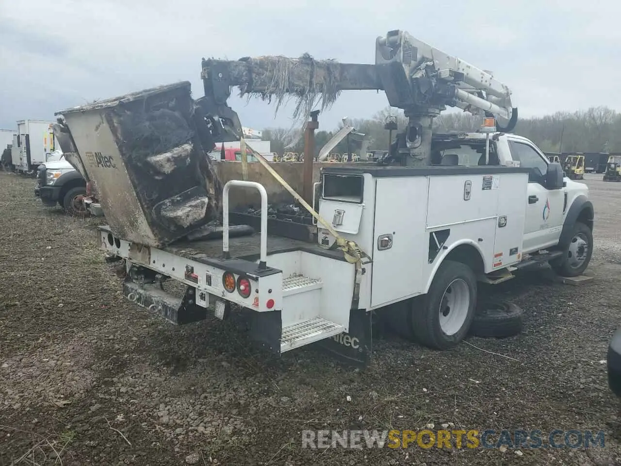3 Фотография поврежденного автомобиля 1FDUF5HT1MDA01339 FORD F550 2021