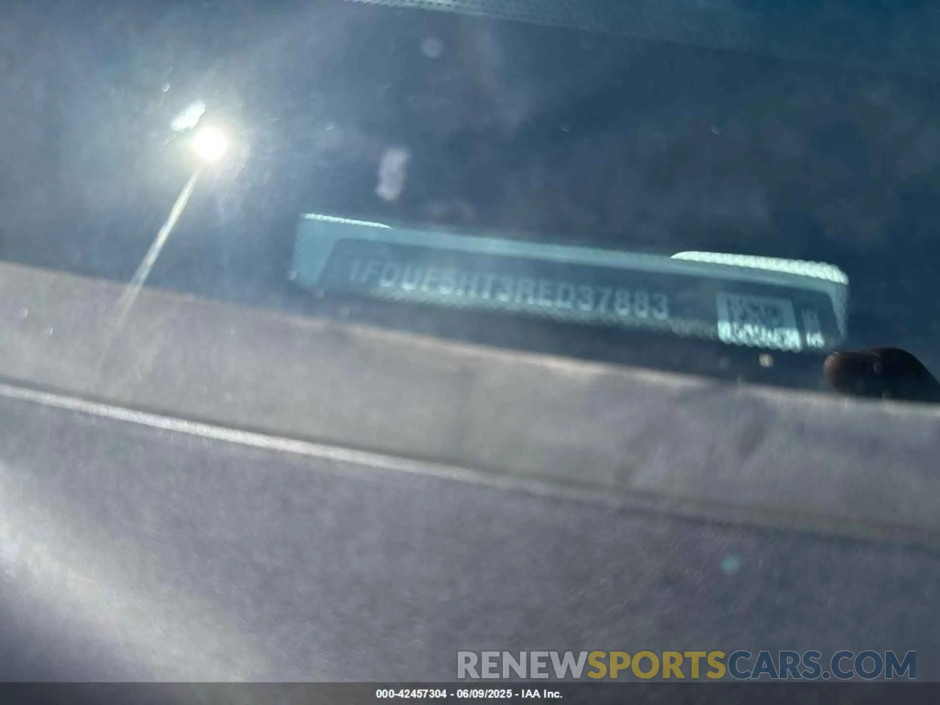 10 Photograph of a damaged car 1FDUF5HT3RED37883 FORD F550 2024