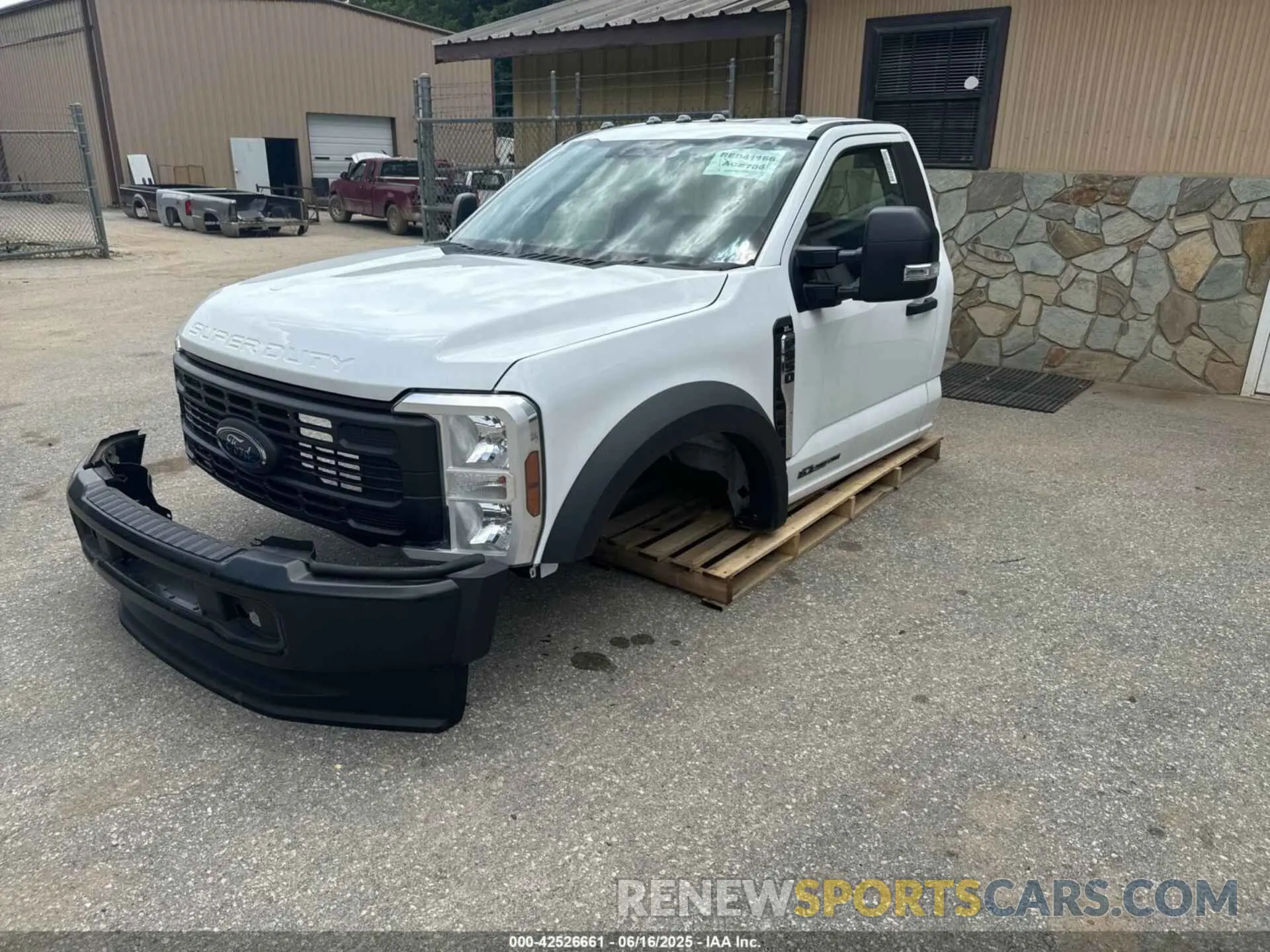 2 Photograph of a damaged car 1FDUF5HT6RED41166 FORD F550 2024