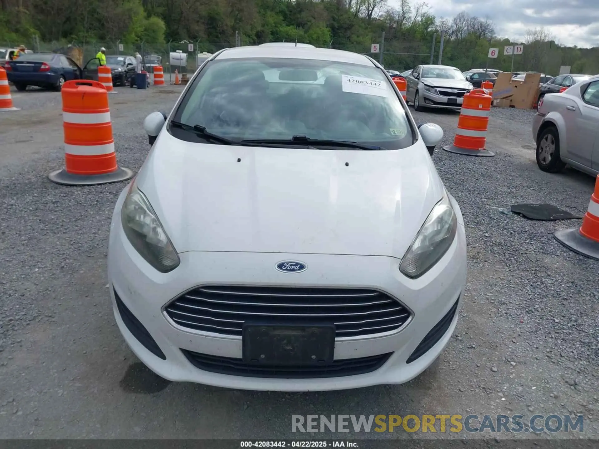12 Photograph of a damaged car 3FADP4AJ1KM162558 FORD FIESTA 2019