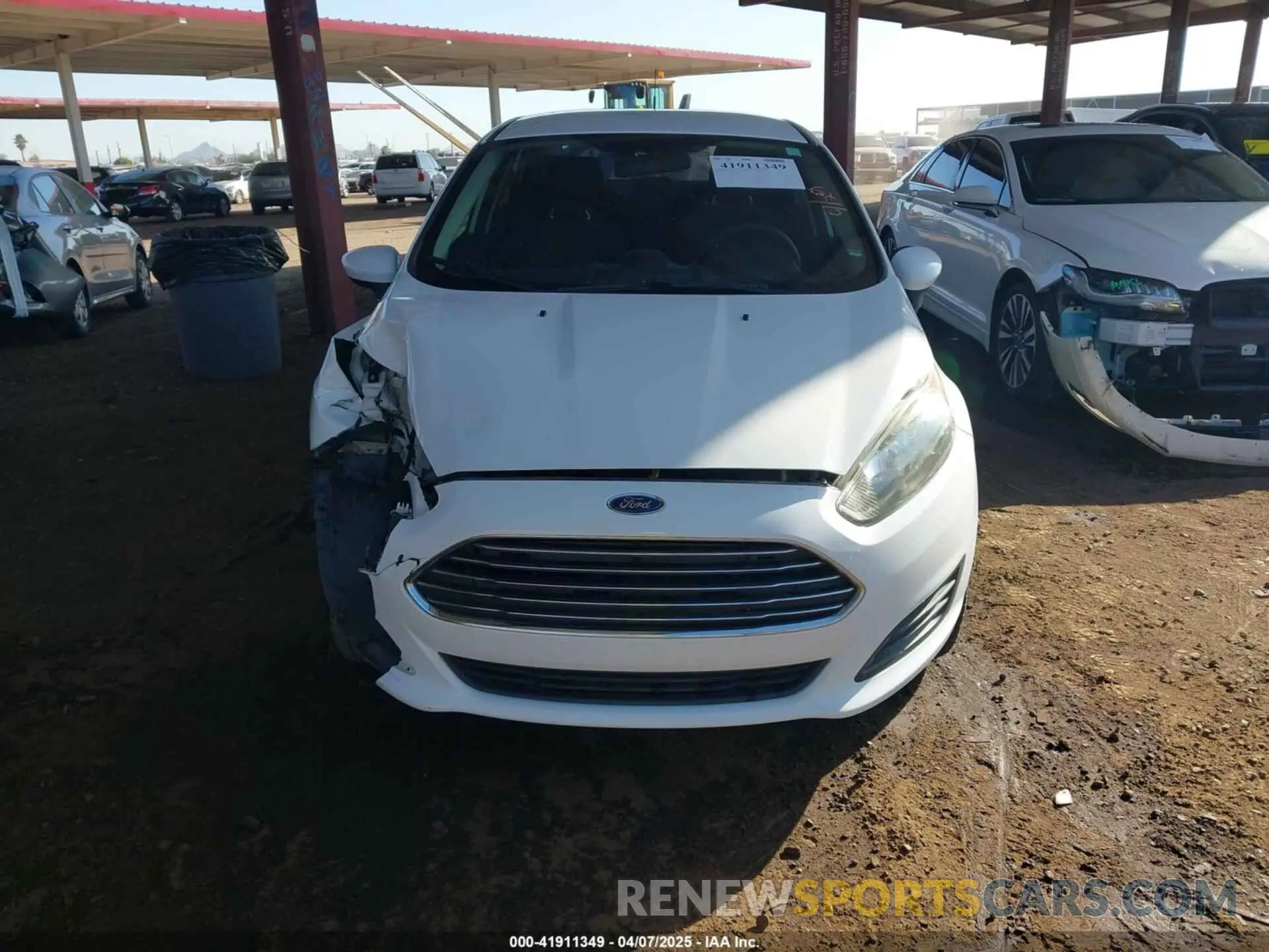 12 Photograph of a damaged car 3FADP4AJ3KM164036 FORD FIESTA 2019