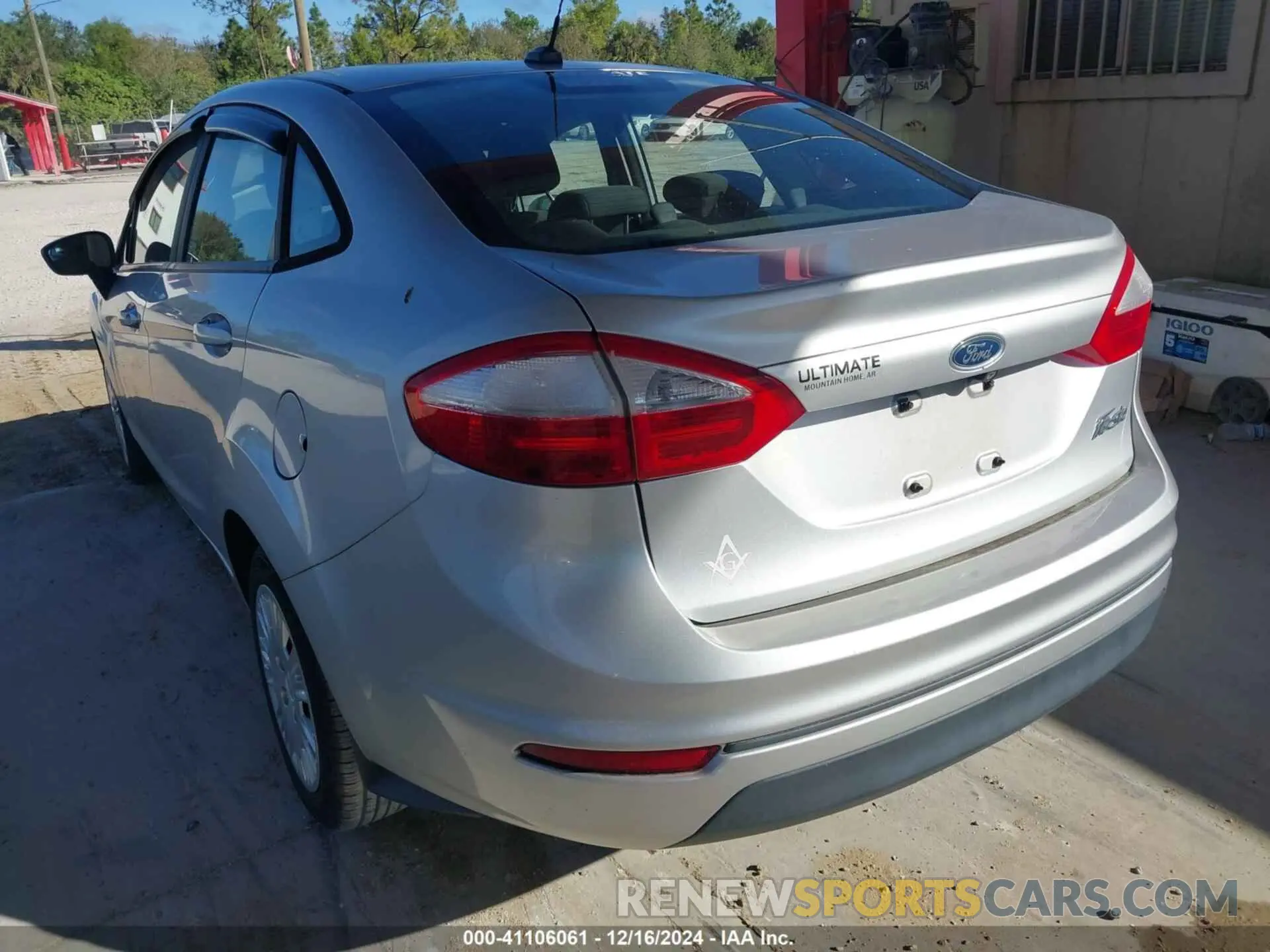 3 Photograph of a damaged car 3FADP4AJ4KM158925 FORD FIESTA 2019