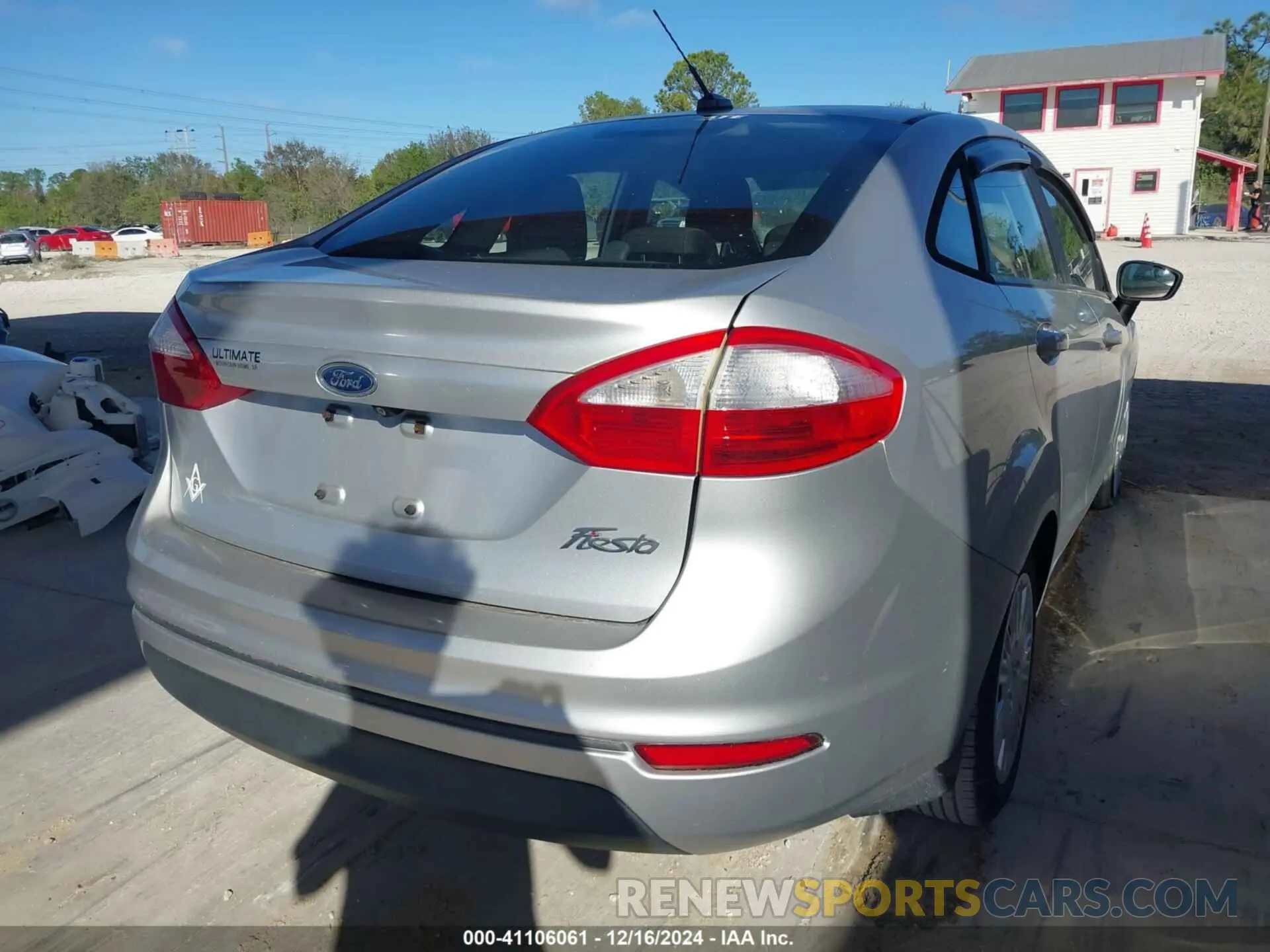 4 Photograph of a damaged car 3FADP4AJ4KM158925 FORD FIESTA 2019