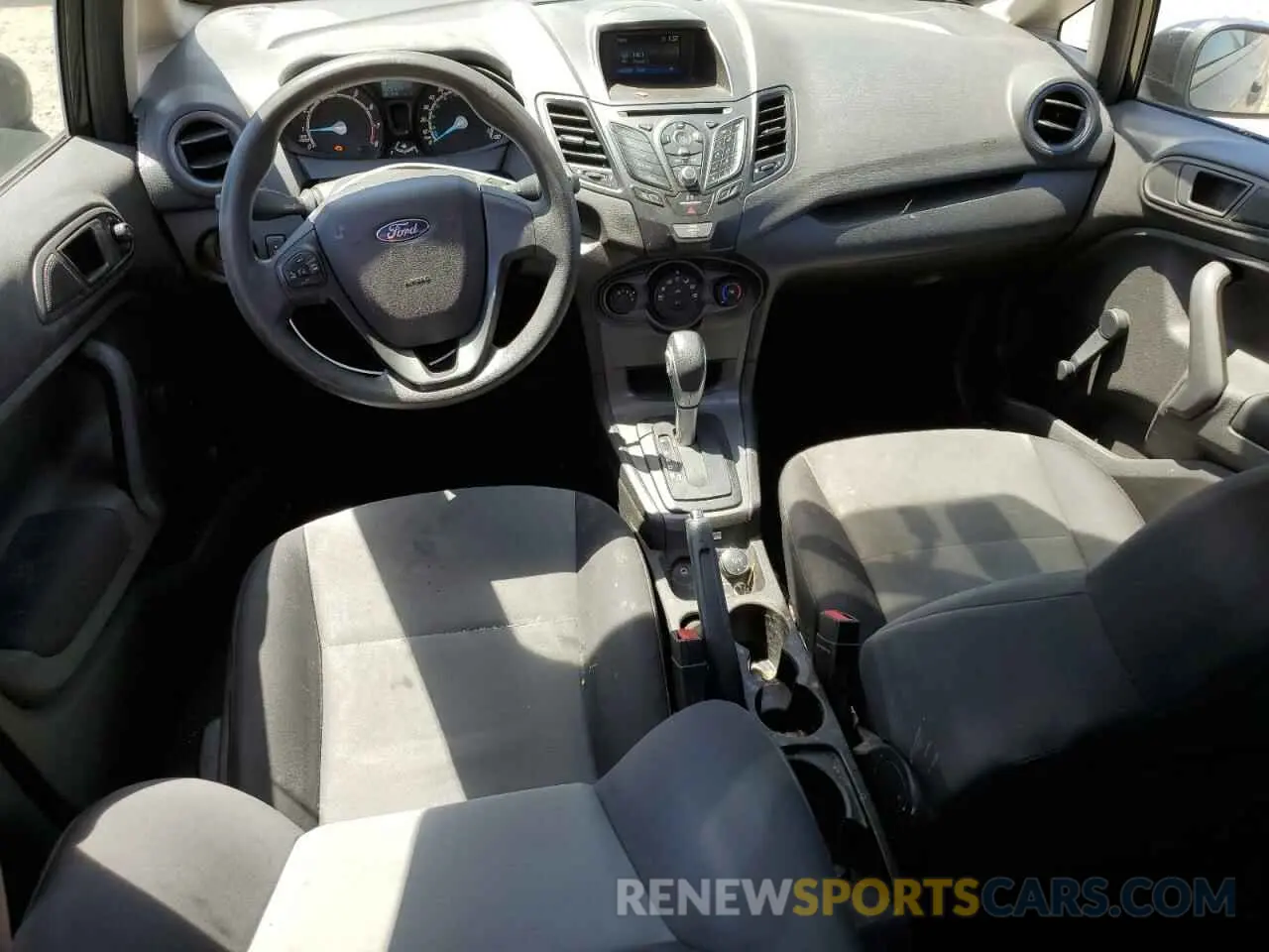 8 Photograph of a damaged car 3FADP4AJ5KM127828 FORD FIESTA 2019