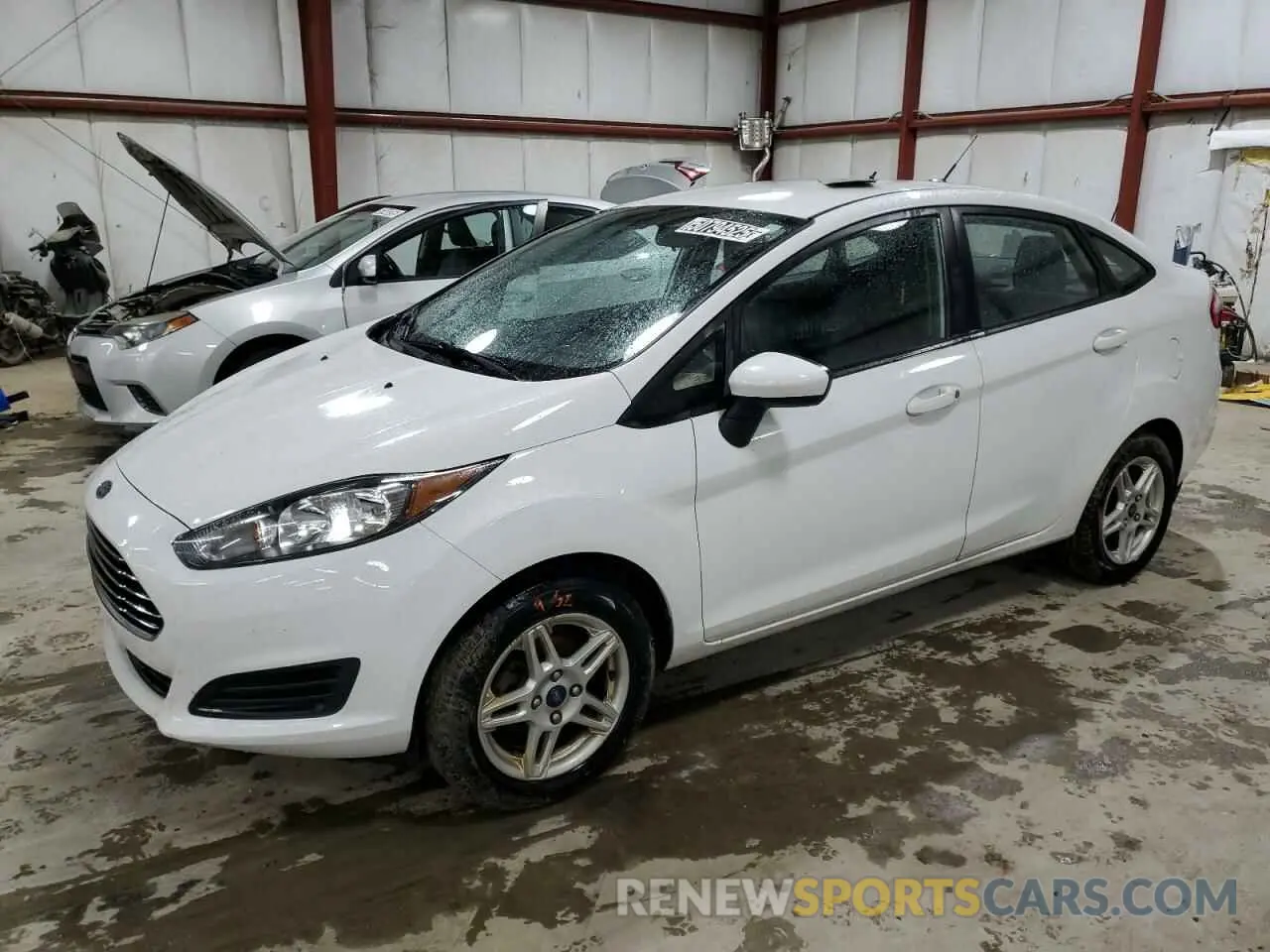 1 Фотография поврежденного автомобиля 3FADP4BJ0KM108666 FORD FIESTA 2019