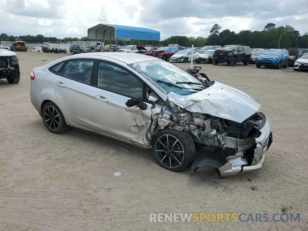 4 Фотография поврежденного автомобиля 3FADP4BJ0KM153039 FORD FIESTA 2019