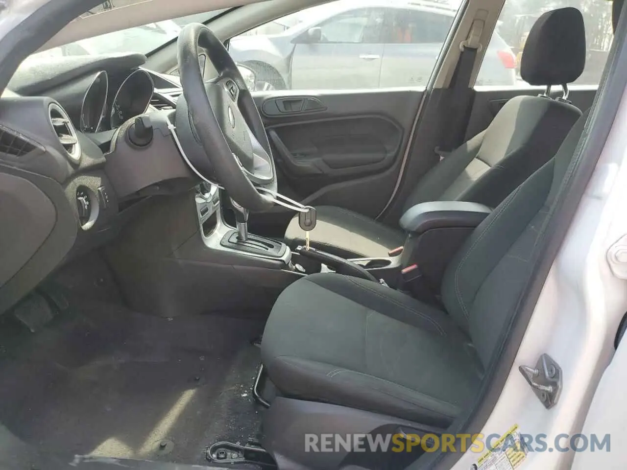 7 Photograph of a damaged car 3FADP4BJ0KM156104 FORD FIESTA 2019