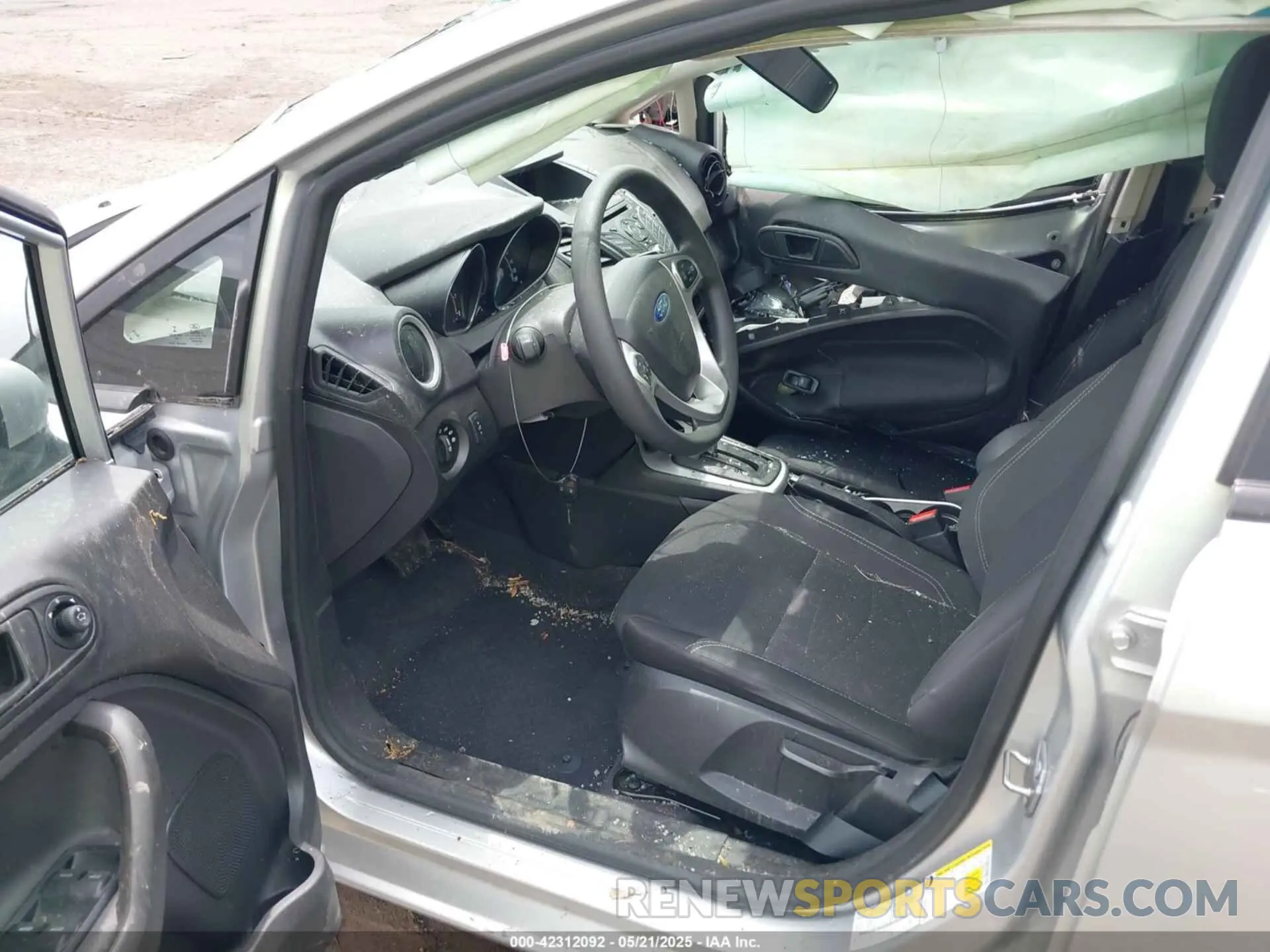 5 Фотография поврежденного автомобиля 3FADP4BJ1KM104464 FORD FIESTA 2019