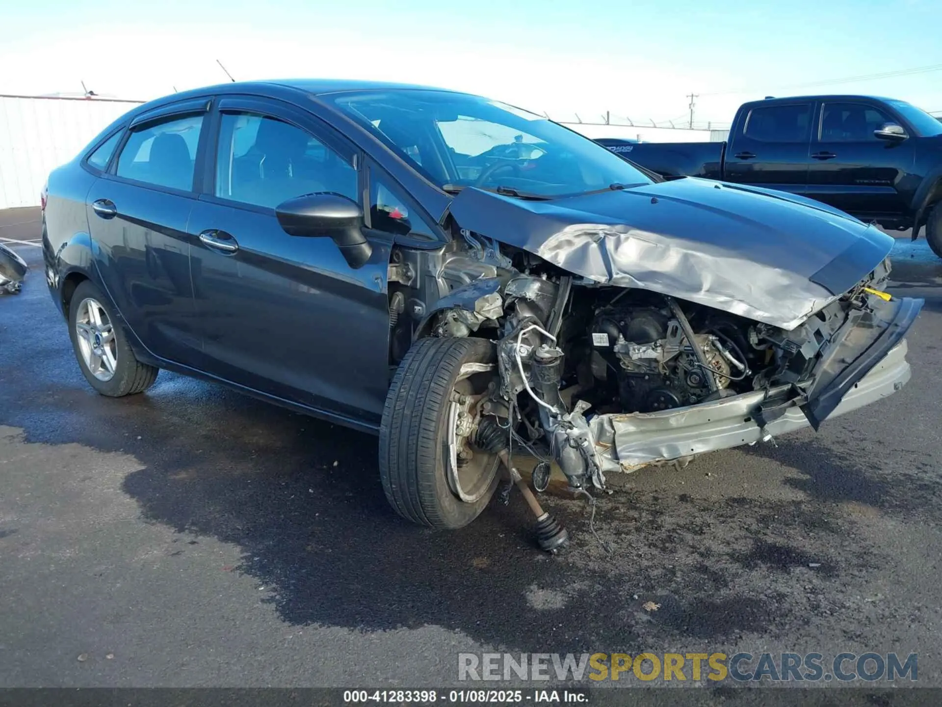 1 Фотография поврежденного автомобиля 3FADP4BJ1KM110992 FORD FIESTA 2019