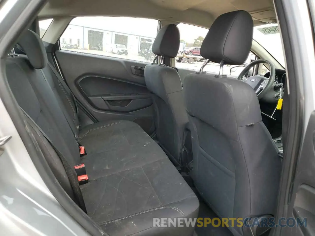 11 Photograph of a damaged car 3FADP4BJ1KM142373 FORD FIESTA 2019