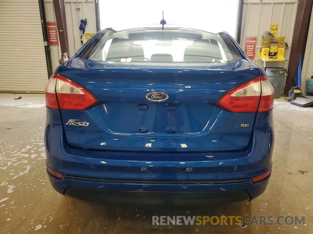 6 Фотография поврежденного автомобиля 3FADP4BJ2KM114775 FORD FIESTA 2019
