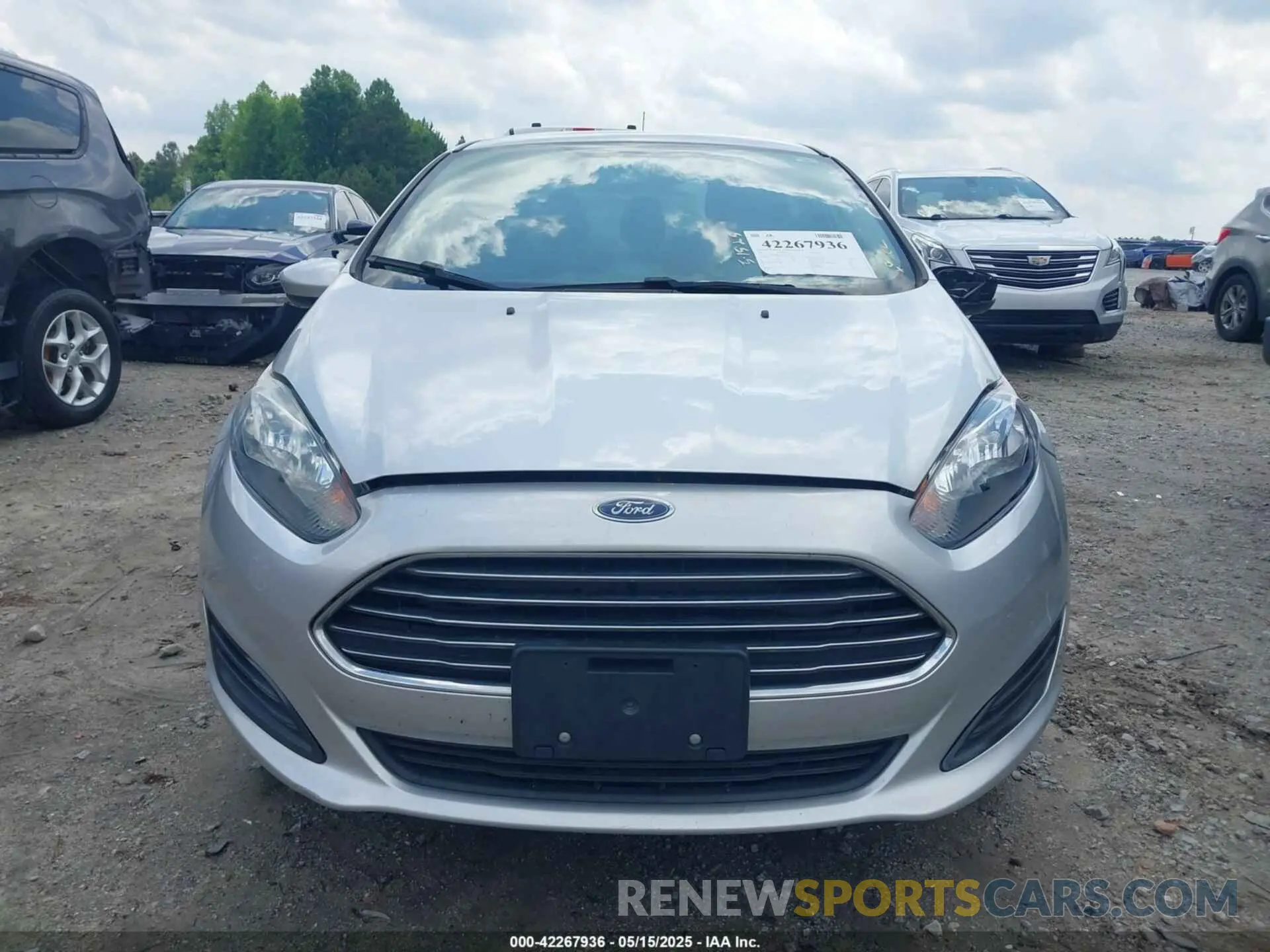 13 Фотография поврежденного автомобиля 3FADP4BJ2KM132015 FORD FIESTA 2019