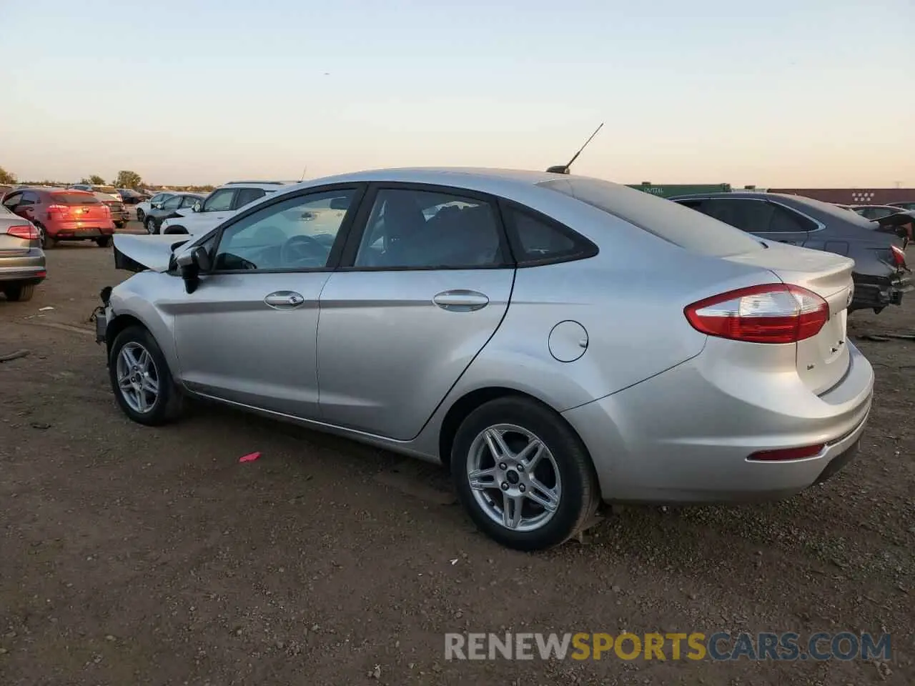 2 Фотография поврежденного автомобиля 3FADP4BJ2KM146786 FORD FIESTA 2019