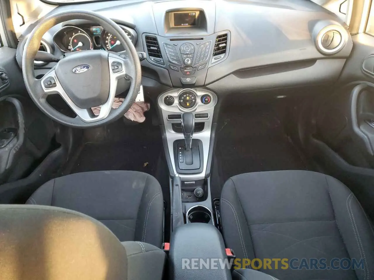 8 Фотография поврежденного автомобиля 3FADP4BJ2KM146786 FORD FIESTA 2019
