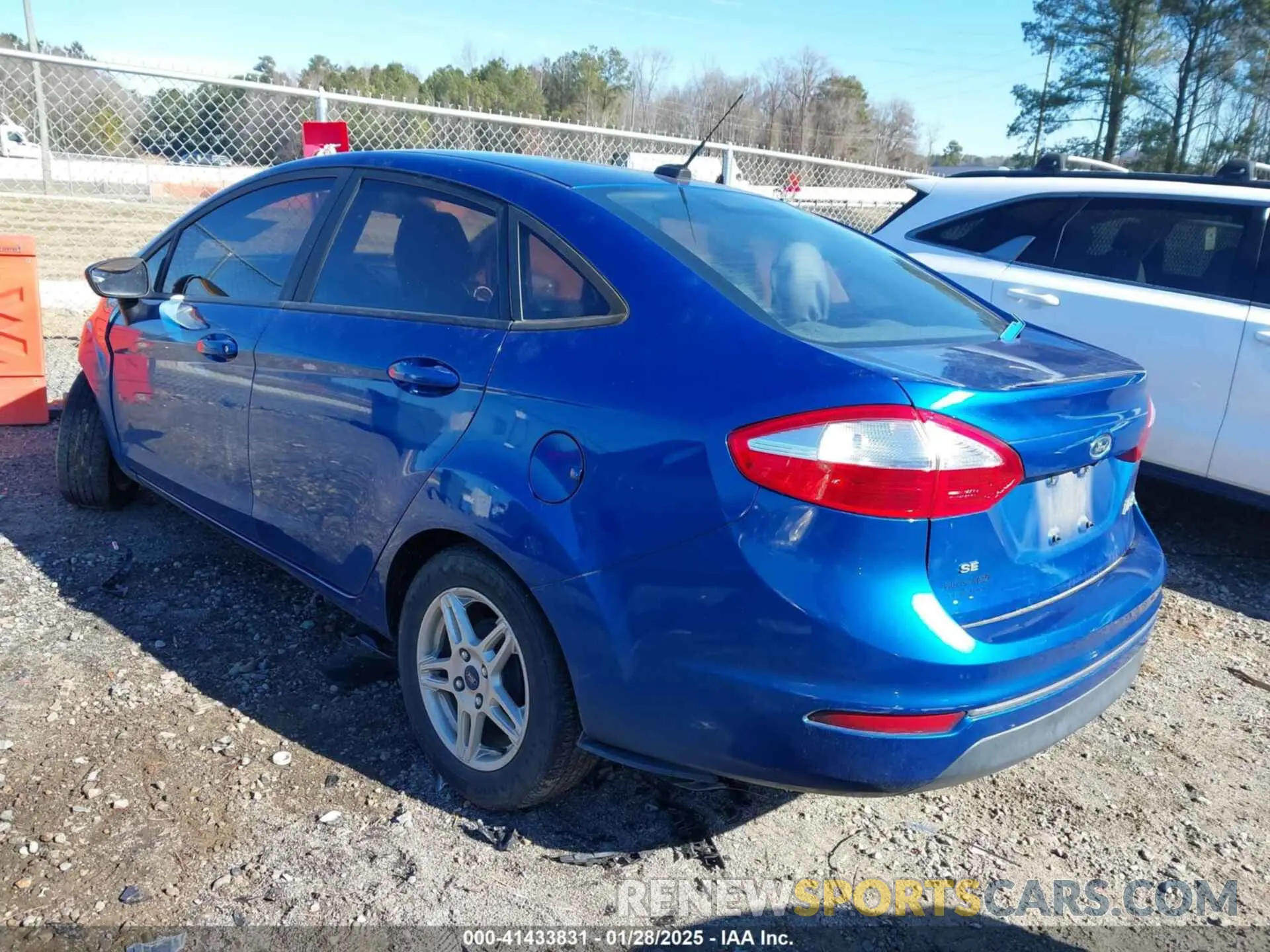 3 Photograph of a damaged car 3FADP4BJ2KM164611 FORD FIESTA 2019
